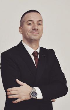 dr Haris Muminović